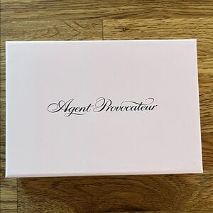 Agent Provocateur  Pink Gift Box